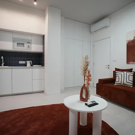 Nyar 34 - Boutique Apartments, Location By Bqa *